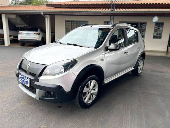RENAULT SANDERO 1.6 EXPRESSION 16V FLEX 4P MANUAL RENAULT SANDERO 1.6 EXPRESSION 16V FLEX 4P MANUAL